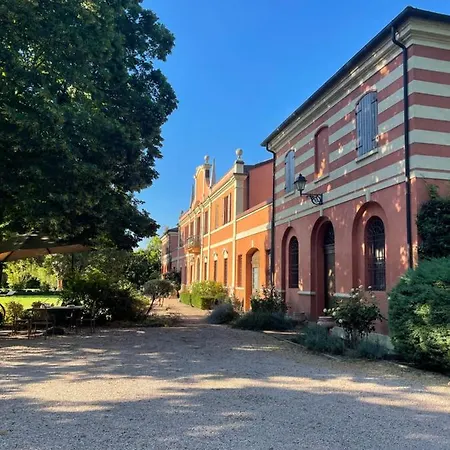 Contessa Massari Lejlighed