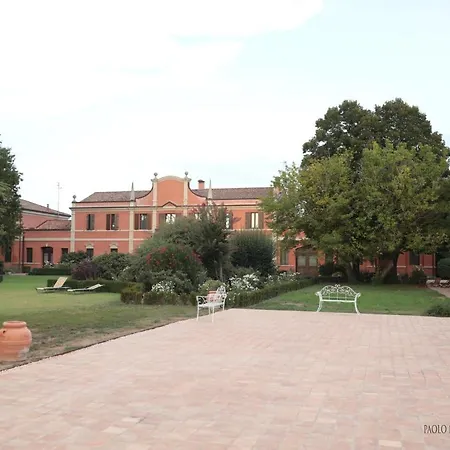 Contessa Massari Daire Ferrara